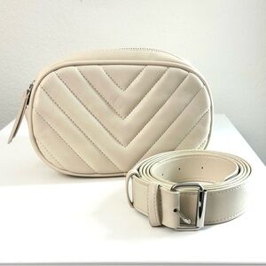 Torrid‎ Cream Quilted Chevron Belt Bag